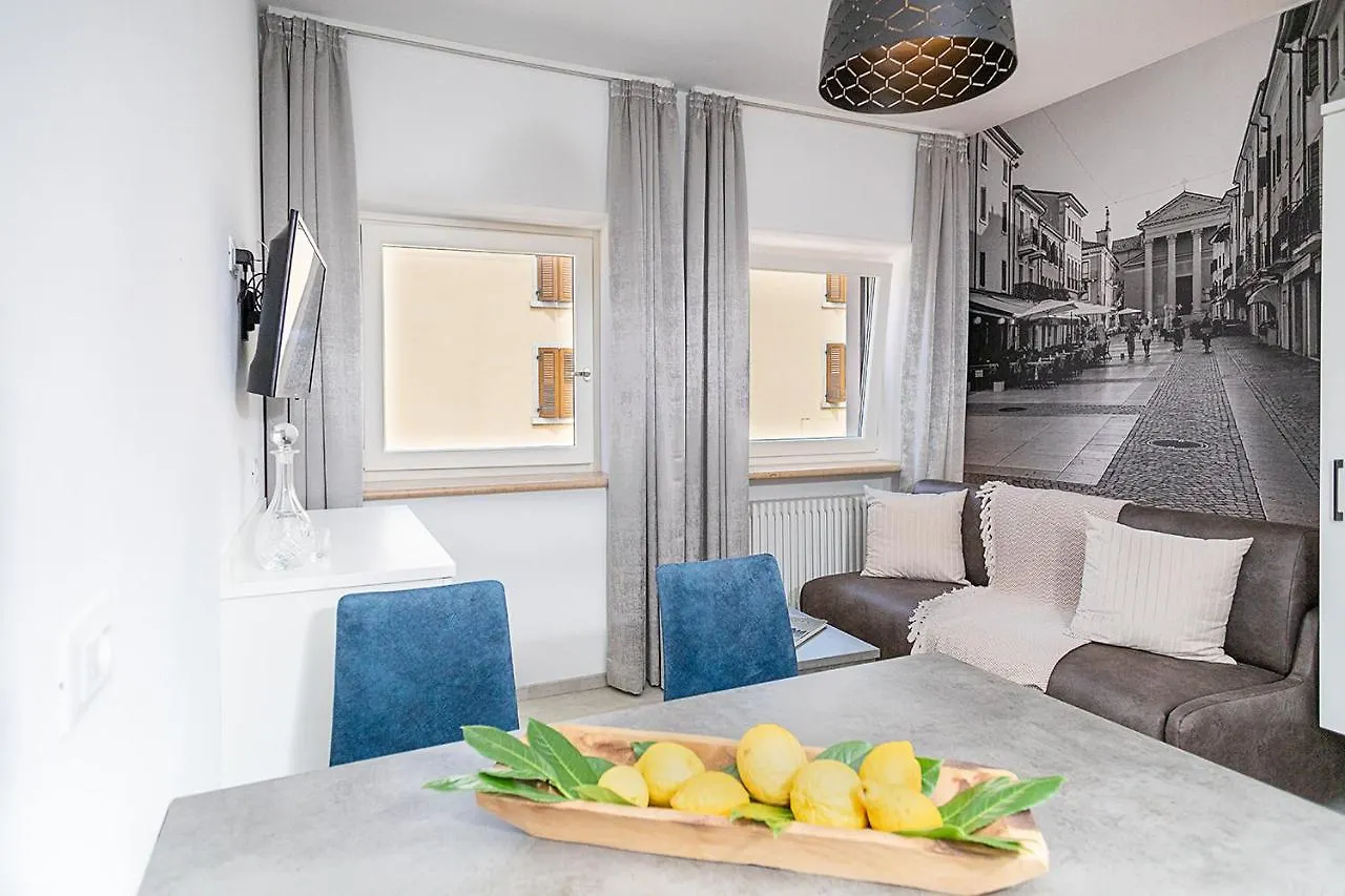 Baur Suite - Regarda Travel Bardolino Apartment