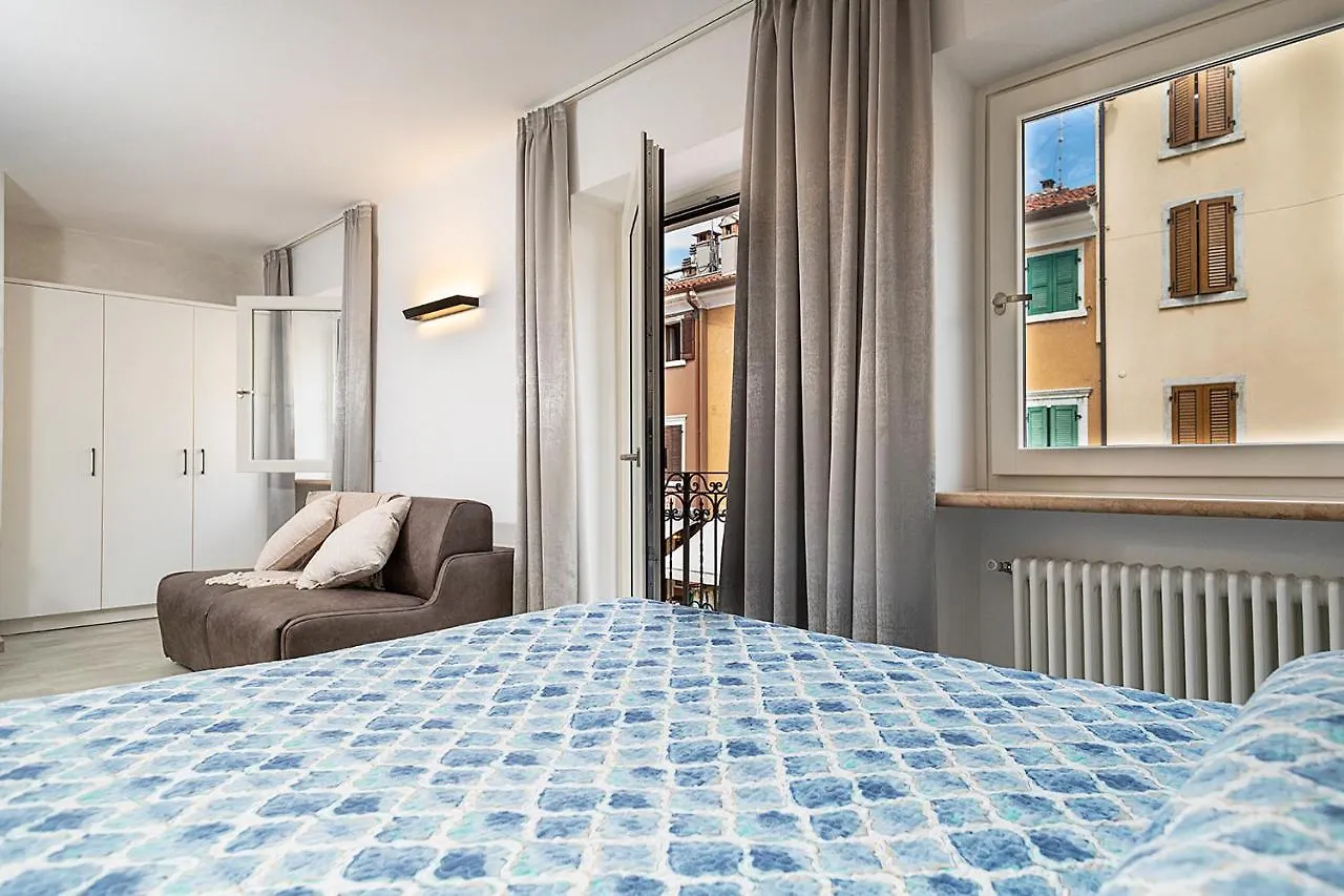Apartment Baur Suite - Regarda Travel Bardolino Italy