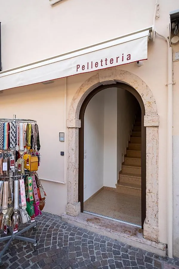 Apartment Baur Suite - Regarda Travel Bardolino