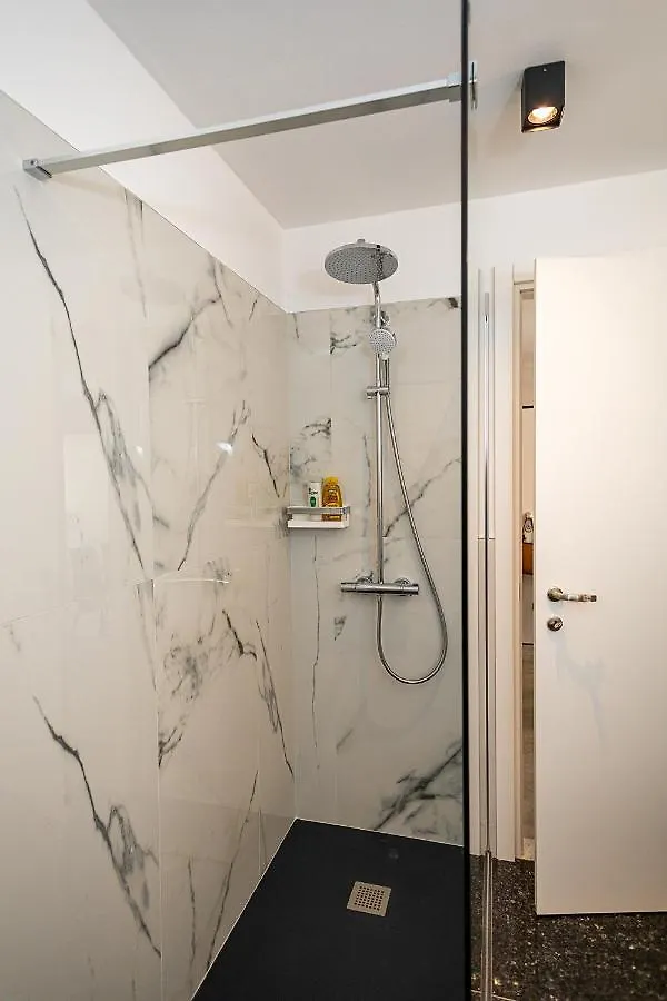 Baur Suite - Regarda Travel Bardolino Apartment