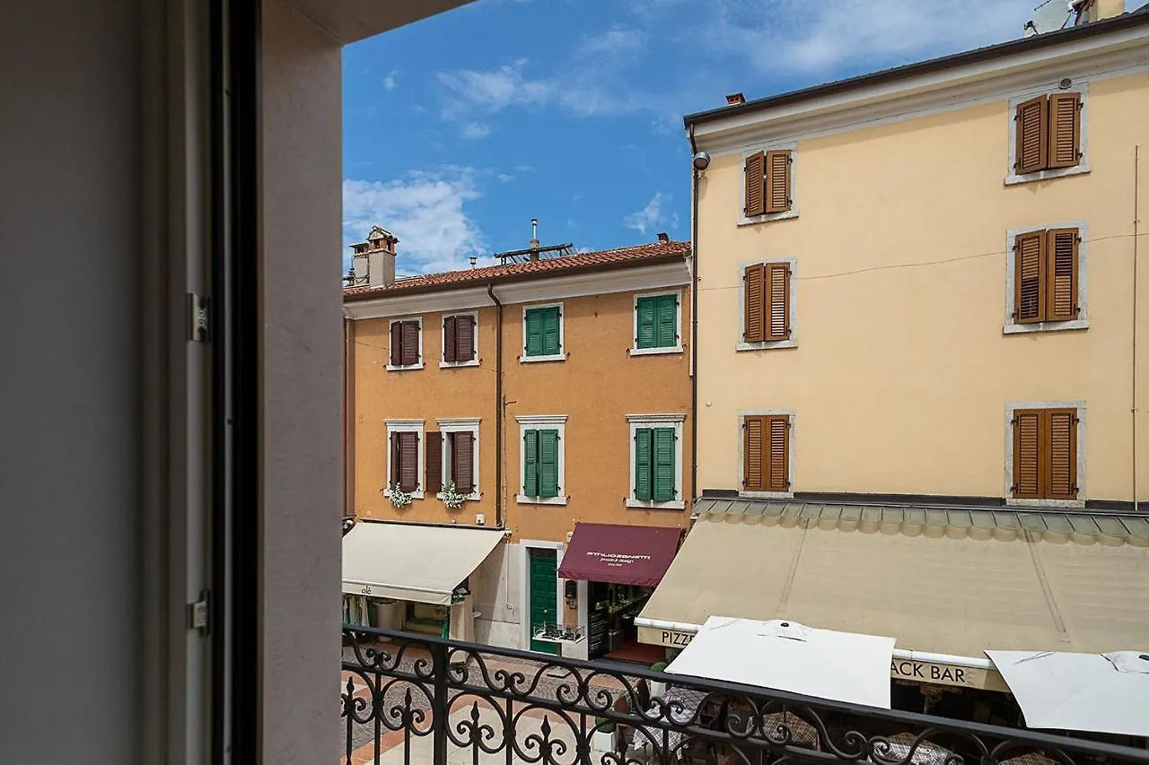 Baur Suite - Regarda Travel Bardolino Apartment